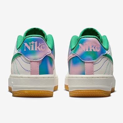 Nike Air Force 1 LV8
