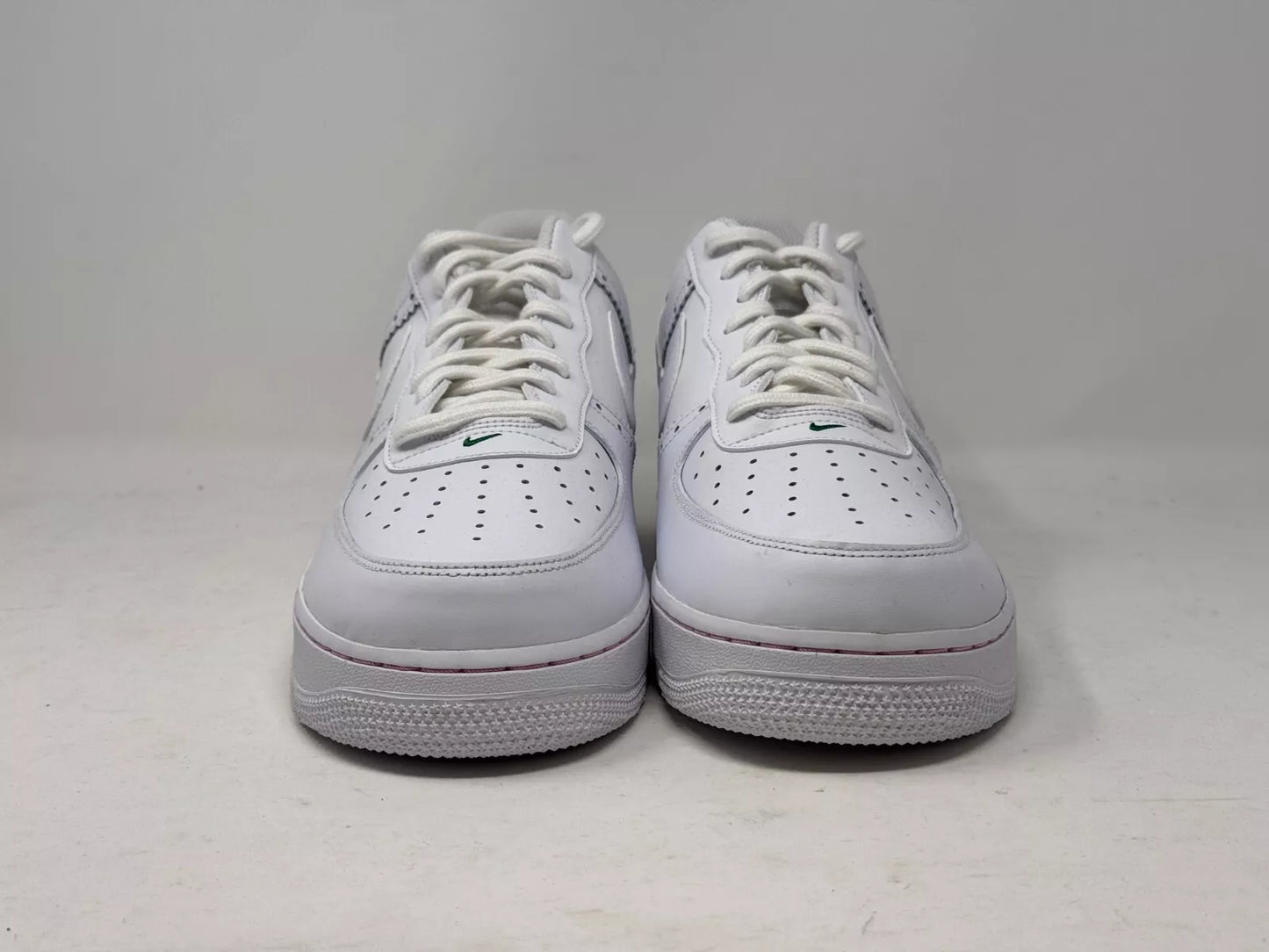 Nike Air Force 1 07 LV8