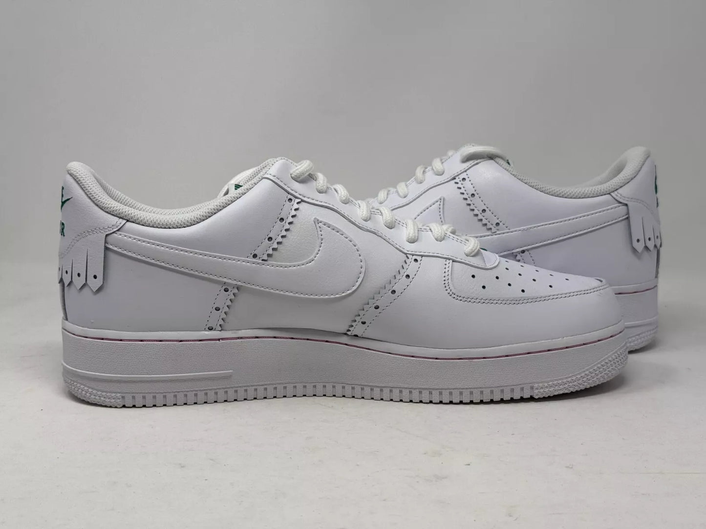 Nike Air Force 1 07 LV8